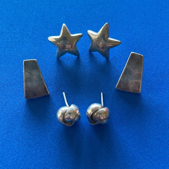 3 sets of silver earrings 🌺 - Picture 2 of 3